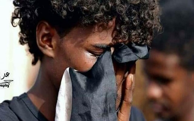 الجنرالات يدعون قادة المظاهرات لاجتماع عاجل