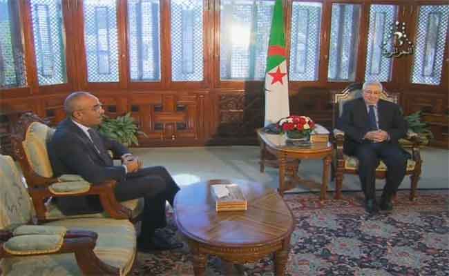 بن صالح يستقبل بدوي لمناقشة الاوضاع السياسية والاقتصادية