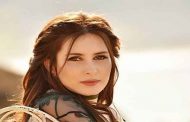 كنزة مرسلي تخوض أولى تجاربها في تقديم البرامج من خلال