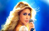 نوال الزغبي تضيء سماء السعودية احتفالا بالعيد