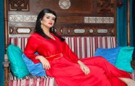 سلمى رشيد حامل بطفلها الأول من مدير أعمالها