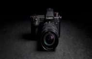 باناسونيك تعود للمنافسة بأول كاميرا رقمية تصور بدقة 6K...