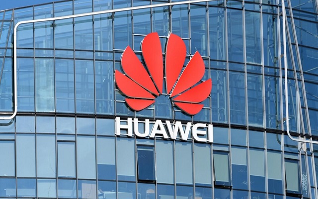 بسبب الحظر الأمريكي Huawei تلغي إطلاق الكمبيوتر المحمول...