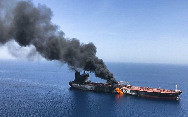 قلق وتنديد دولي وتحذير روسي بسبب الهجوم على الناقلتين بالخليج