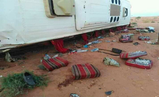 انقلاب حافلة لنقل المسافرين بأدرار يخلف قتيلا و جرحى