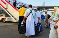 أول فوج  للحجاج يغادر المطار الدولي هواري بومدين نحو المدينة المنورة