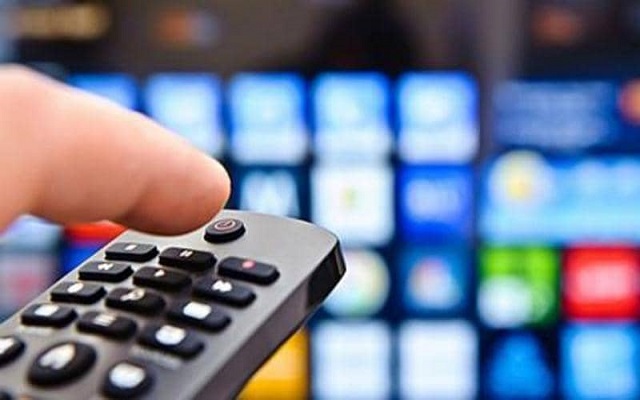 شاب كون ثروة من قرصنت القنوات المشفرة...
