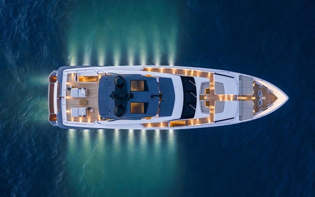ابتكارات صيف 2019 “Custom Line 106”يخت فاخر...