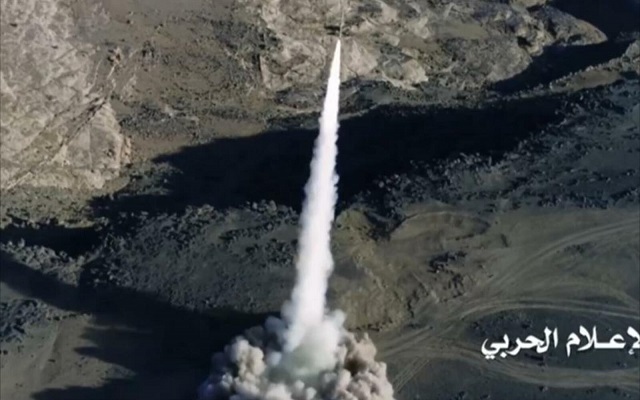 الحوثيون يتوعدون السعودية ويعلنون عن أسلحة جديدة