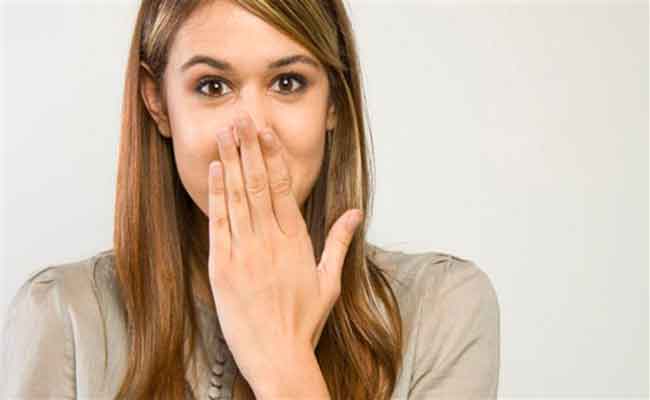 إذا فاجأتكم الزغطة يمكنكم التخلص منها بهذه الخطوات...