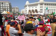 الحراك الشعبي في جمعته الـ25 : تشبت بالتغيير و رحيل رموز النظام