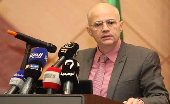 الوزير هدام يتوعد المسؤولين الذين لا يقدمون المردود المطلوب بالطرد