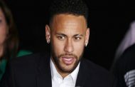 ريال مدريد يصدم الغريم ويدخل على خط نيمار...