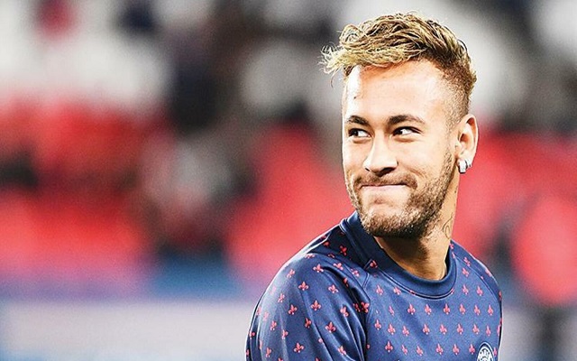البرازيليون منقسمون حول نادي نيمار القادم...