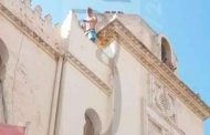 محاولة نجل برلماني الانتحار فوق مقر بلدية فوكة في تيبازة
