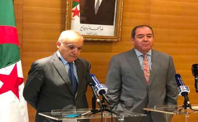 وزير الخارجية بوقدوم يجدد تمسك الجزائر بحل سياسي للأزمة الليبية