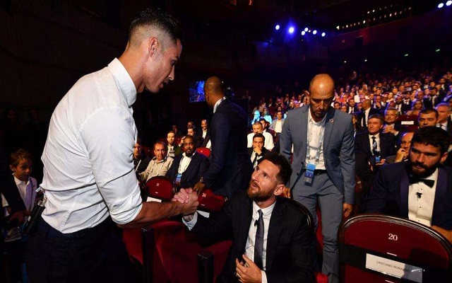 ميسي لا أمانع بتناول العشاء مع الدون...