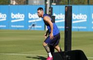 هل سيكون ميسي برشلوني مدى الحياة...