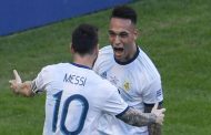 هل سيلعب لاوتارو بجانب ميسي في برشلونة...