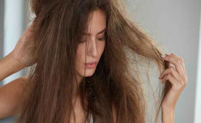 هذه هي الخطوات الاساسية للاهتمام بالشعر الجاف...
