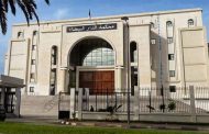 إدانة جمركي بعام سجنا نافذا صور مشاهير ومسؤولين في المطار