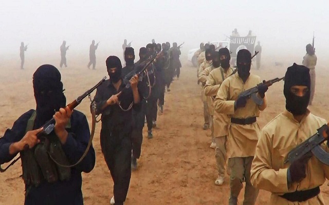 فرنسا تحذر من مغبة عدم استعادة الدواعش من سوريا...