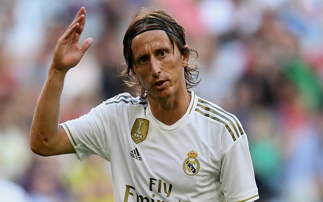 مودريتش في صفقة تبادلية محتملة بين ريال مدريد وتوتنهام...