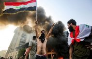 بالرغم من إطلاق الأمن الرصاص وقنابل المسيلة للدموع اتساع رقعة الاحتجاجات بالعراق