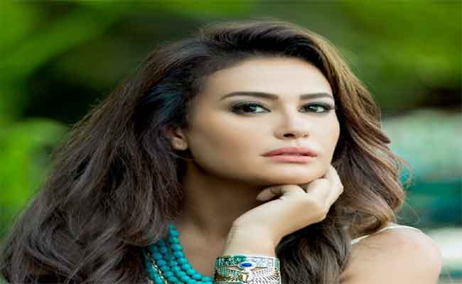 هند صبري تلتقي باللاجئين في مخيمات الروهنغيا ببنغلاديش...