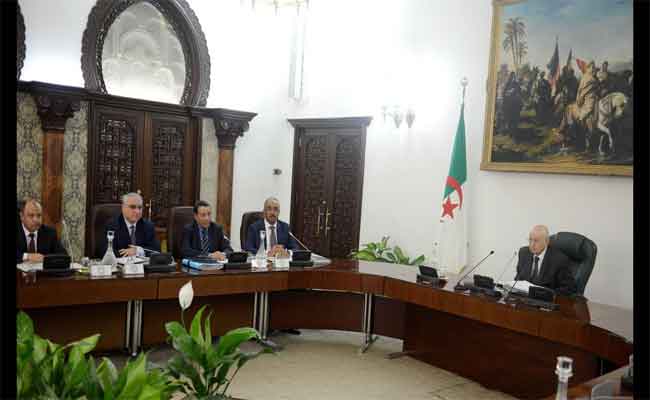 اجتماع مجلس الوزراء يقرر استحداث 10 ولايات جديدة
