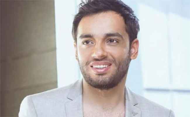 رامي جمال يعاني من البهاق ونظرة المجتمع...