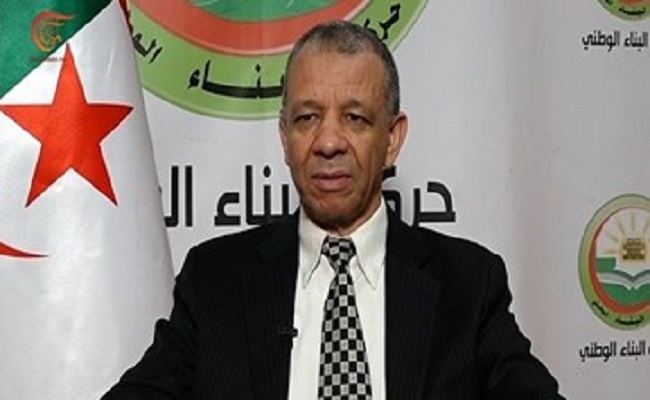 الثعبان بن قرينة صاحب مئة وجه في زلت لسان شبه سيده 
