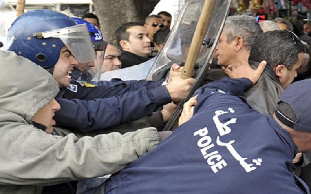 هل الديكتاتور القايد صالح أخبر الأمريكان انه سيستعمل العنف ضد الشعب الجزائري