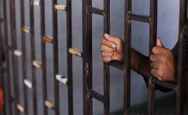 الحكم بالسجن المؤبد على فتاة و أخوها تورطا في جريمة قتل أخوهما بميلة