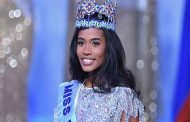جامايكية تنتزع لقب ملكة جمال العالم للعام 2019...