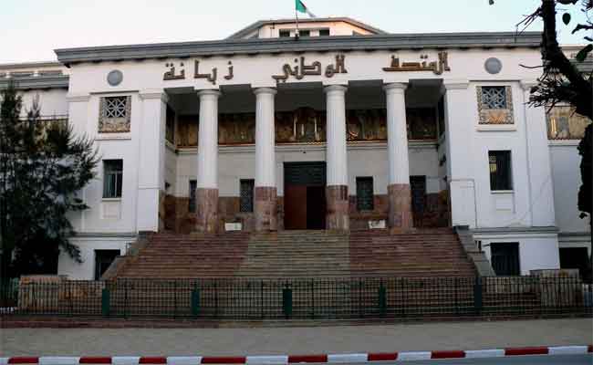 فن الخط المغاربي يتألق في معرض فني بالمتحف العمومي الوطني