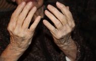 درك تبسة يحرر عجوز احتجزها ابنها 3 أيام داخل المنزل بدون أكل و دواء بالعقلة