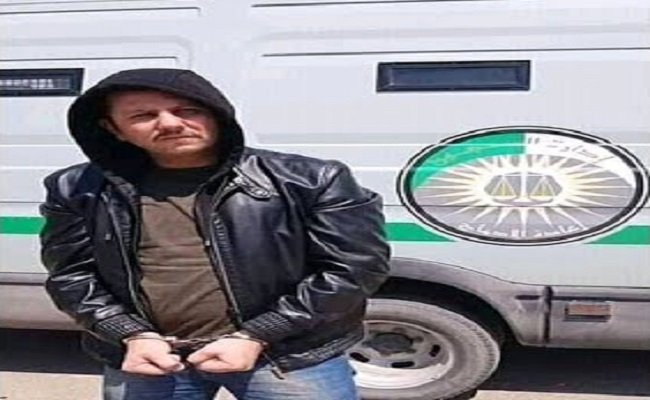 الفنان محمد كرمة لم يسلم من بطش القايد صالح