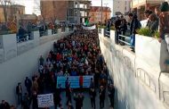 الحراك الشعبي في جمعته الـ49 : إصرار على التغيير و مطالبة بإطلاق سراح جميع معتقلي الحراك
