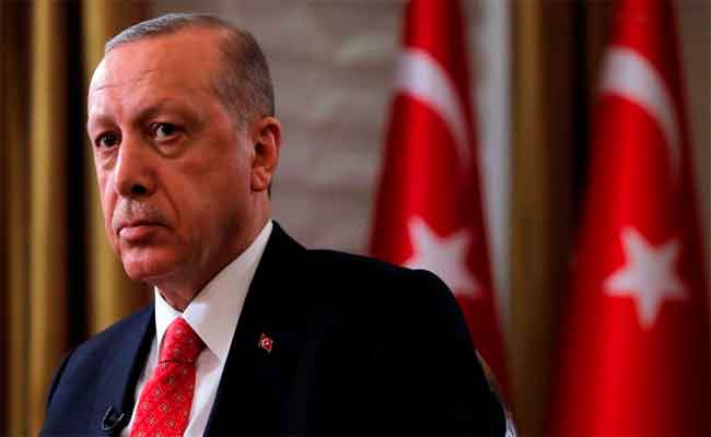 أردوغان يطلب من تبون إرسال وثائق مجازر فرنسا في الجزائر لنشرها