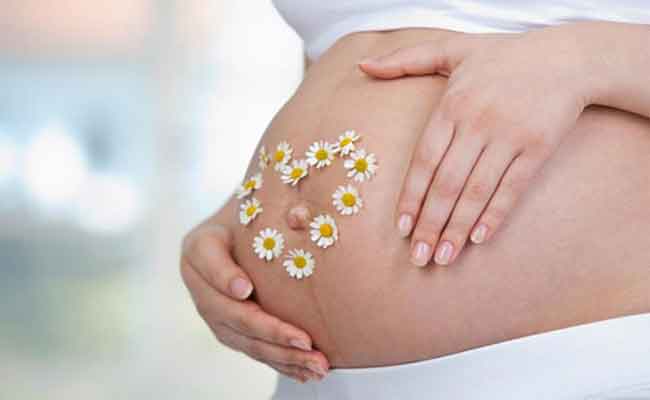 متى يحدث ألم السرة عند الحامل؟ وما هي أسبابه...؟