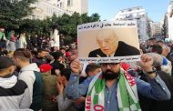 عصابة الجنرالات تواصل التعتيم والشعب يواصل الحراك