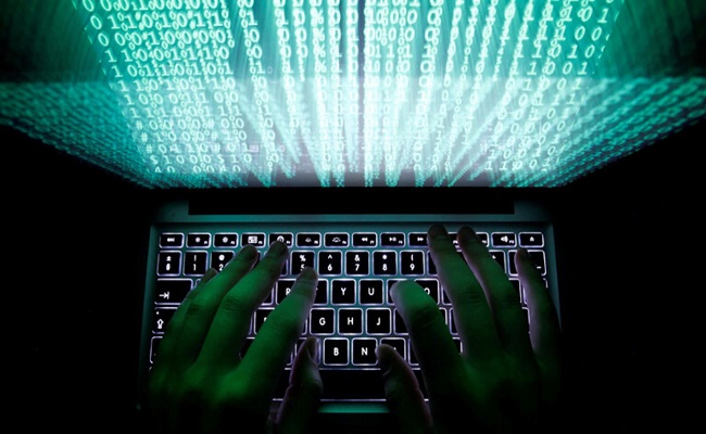 قراصنة أتراك يهاجمون حكومات بأوروبا والشرق الأوسط...