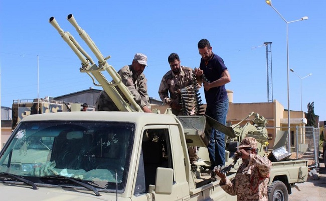 قوات حفتر تتقدم باتجاه مصراتة...