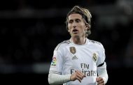 بيكهام يغري مودريتش براتب كبير لكي ينضم لفريقه...