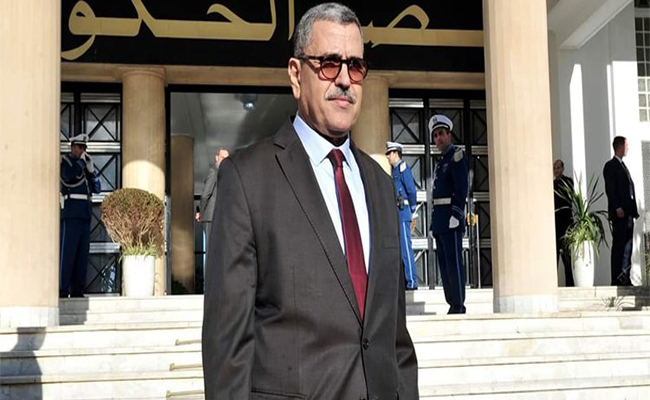 جراد يترأس اجتماعا حكوميا لدراسة مشاريع ومراسيم متعلقة بعدة قطاعات