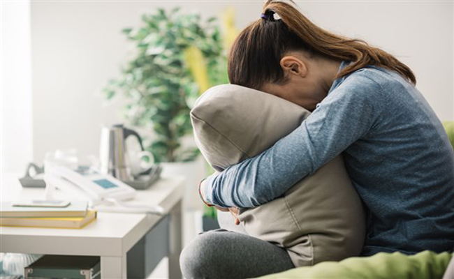 5 خطوات إعتمدوها للخروج من حالات الحزن الشديدة...!