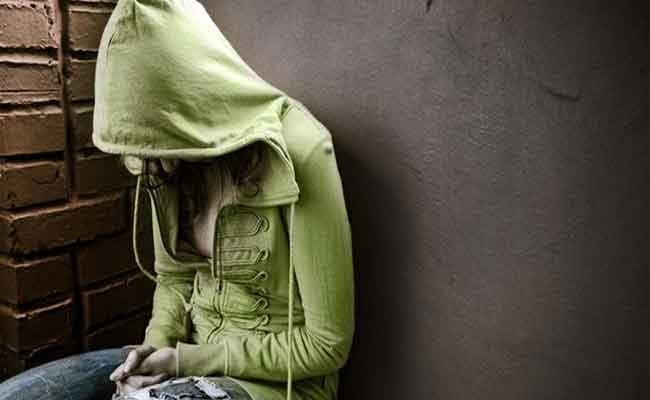 ما هي الأسباب التي تؤدي إلى حالة الضغط النفسي عند المراهق...؟