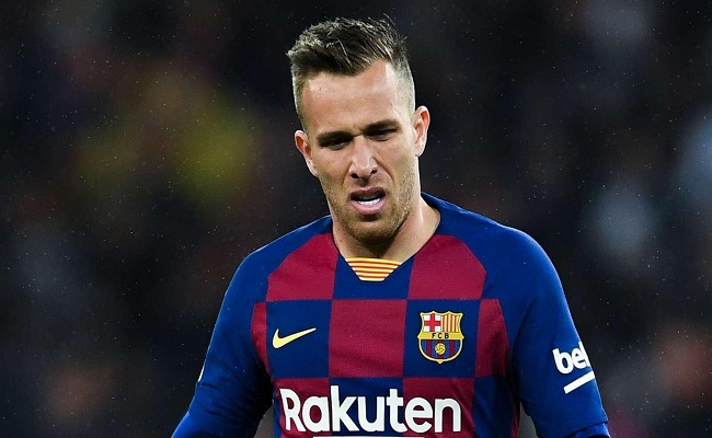 آرتور يزيد من متاعب برشلونة قبل مواجهة نابولي...