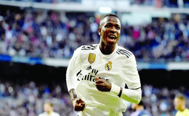 ريال مدريد خطفني من برشلونة...